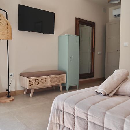 קוניל דה לה פרונטרה Alojamiento Rural Finca Azucena Suite מראה חיצוני תמונה