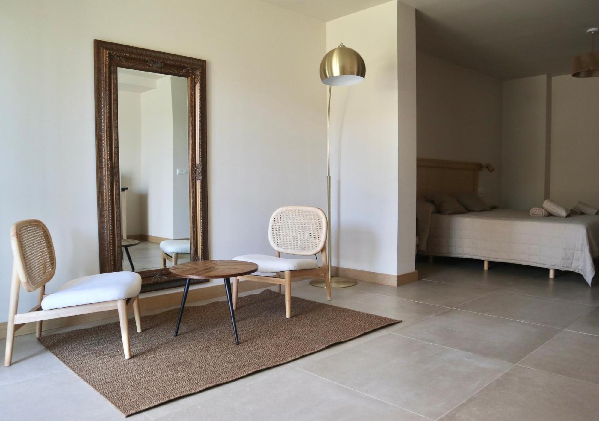 קוניל דה לה פרונטרה Alojamiento Rural Finca Azucena Suite מראה חיצוני תמונה